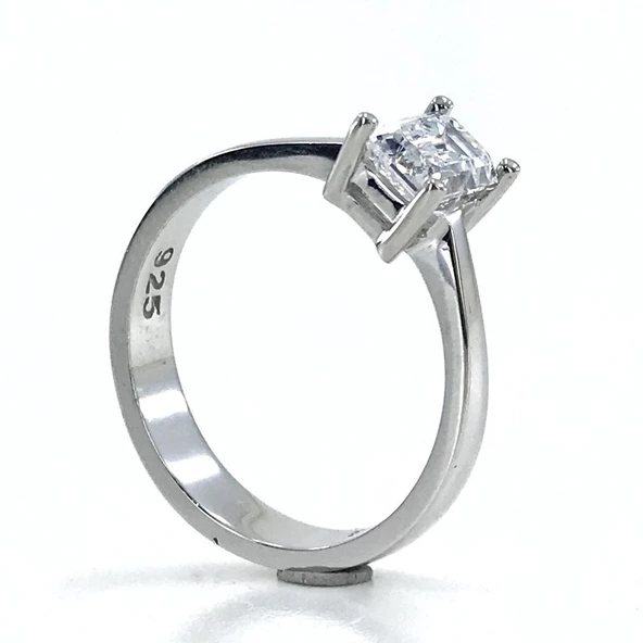 Baget Swarovski 2.00 Carat Taşlı Tektaş Gümüş Yüzük - 1