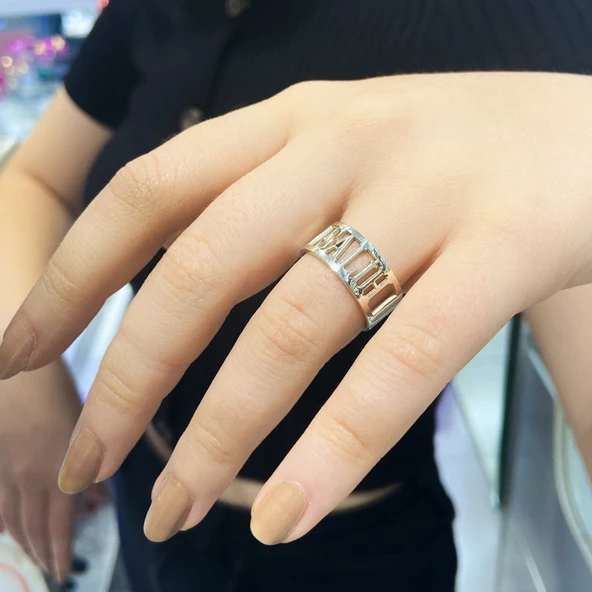 Düz Üstünde İsim Yazılı Kişiye Özel İsimli Gümüş Unisex Alyans - 2