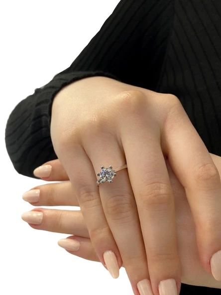 Sertifikalı Swarovski Taşlı 6 Tırnak 925 Gümüş Yüzük