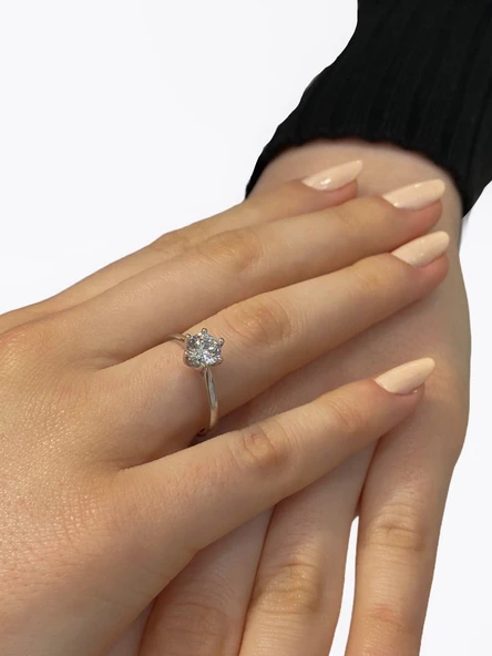 Sertifikalı Swarovski Pırlanta Montür 925 Gümüş Yüzük ürün görseli