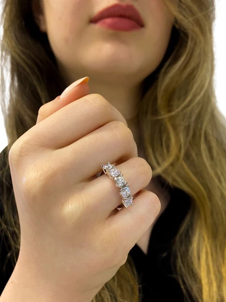 Sertifikalı Swarovski Taş  Beştaş 925 Gümüş Yüzük ürün görseli