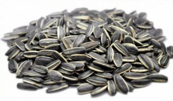 Nevden Çiğ Yerli Siyah Çekirdek 500 Gr