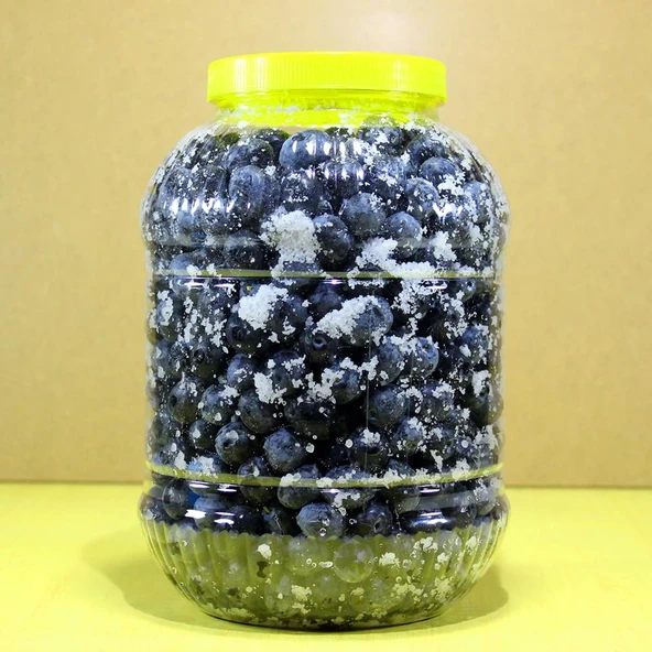 İzorya Evinde Tatlandır Mut Siyah Sele Çevirme Zeytini 3Kg. (Tuzu Ayarlı)