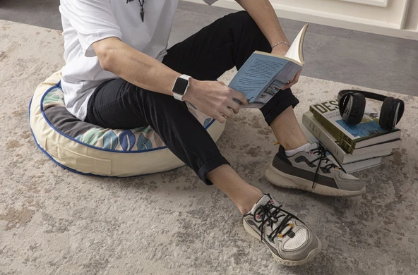 Dekoratif Mavi Kadın Portreli Yuvarlak Taşınabilir Yer Minderi Puf 60 x 60 cm - 3