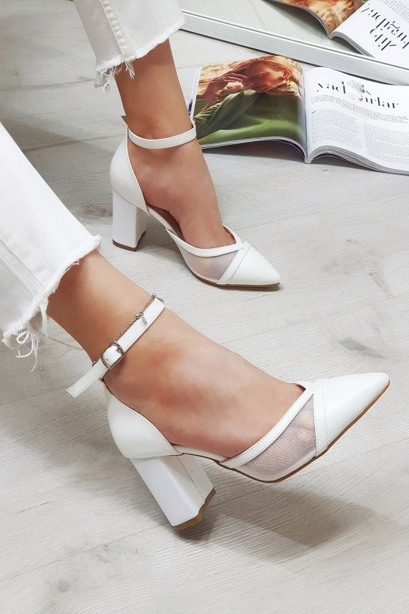 Erkan Saçmacı Beyaz Parçalı Fileli Kalın Topuklu Kadın Ayakkabısı