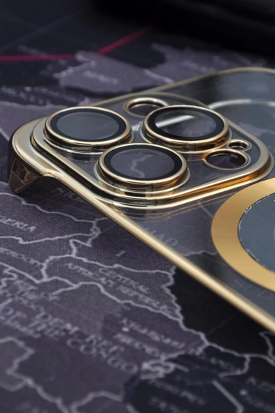 iPhone 14 Pro Uyumlu Altın Sarı Gold Renkli İnce Kenarlı Şeffaf Sert Kapak Kılıf - Resim 2