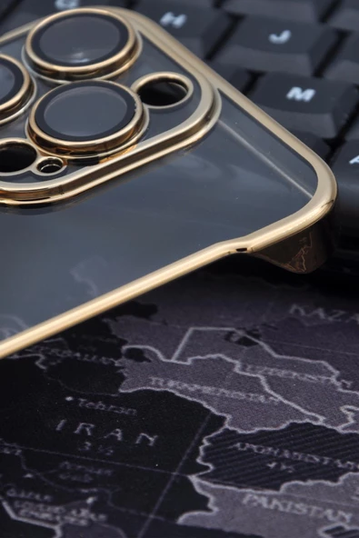 iPhone 14 Pro Uyumlu Altın Sarı Gold Renkli İnce Kenarlı Şeffaf Sert Kapak Kılıf - Resim 3