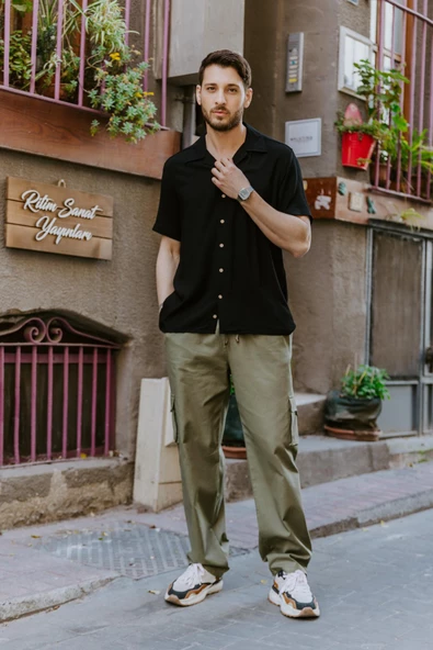 Beli Ve Paçası Lastikli Cepli Rahat Kesim Erkek Pantolon