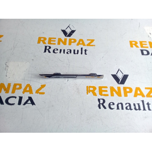 MEGANE 4 ÖN ÇAMURLUK ÇITASI NİKELAJ 990429948R - 990430979R - 2