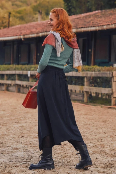 Biye Detaylı Asimetrik Kesimli Kloş Etek - Resim 4