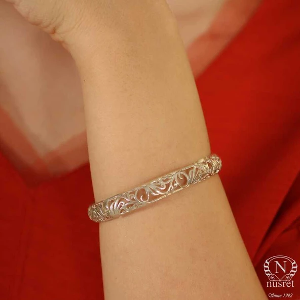 925 Ayar Gümüş El İşi Ajurlu Bilezik ürün görseli 1