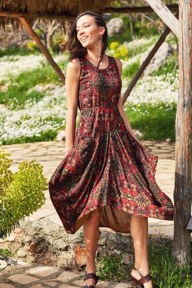 Asimetrik Etek Ucu Kayık Yaka Cepli Elbise