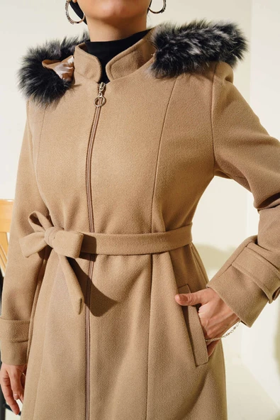 Kapüşonu Kürklü Fermuarlı Uzun Kaşe Kaban Bej - 4