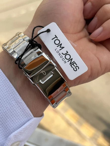 Tom Jones Çelik Kordon 3 Atm Suya Dayanıklı 2 Yıl Garantili Erkek Kol Saati ETJ.3.10014.1 - Resim 4