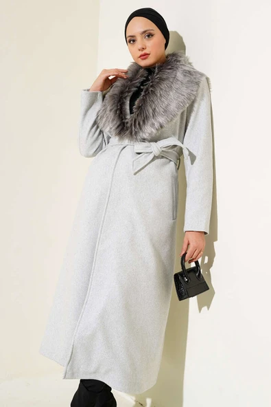 Yaka Kürklü Kuşaklı Uzun Kaban Melanj Gri - Resim 2