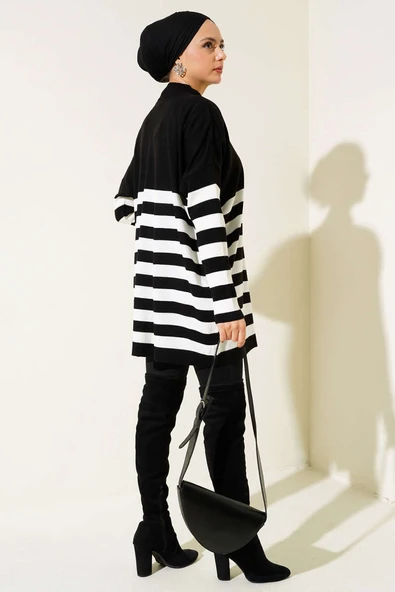 Yarım Boğazlı Çizgili Salaş Triko Tunik Siyah - Resim 3