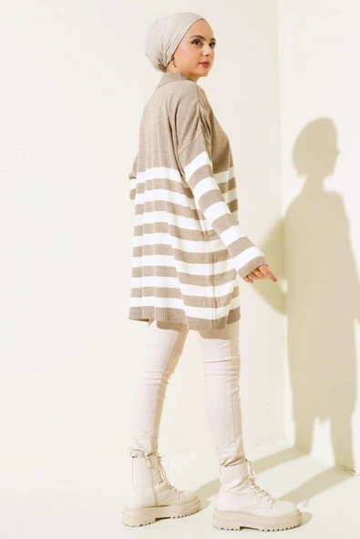 Yarım Boğazlı Çizgili Salaş Triko Tunik Vizon - Resim 3
