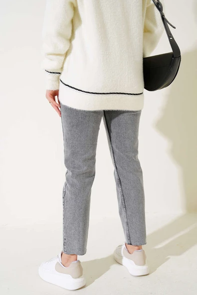 Kesik Dar Paça Kot Pantolon Gri Kar - Resim 3