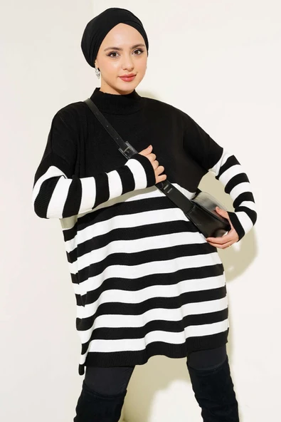 Yarım Boğazlı Çizgili Salaş Triko Tunik Siyah ürün görseli