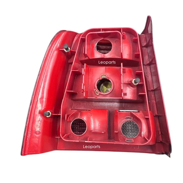 LEOPARTS Volkswagen Passat Stop Lambası Sağ 1996-2000 3B5945096 - 2