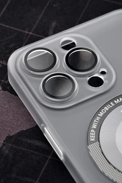 iPhone 13 Pro Uyumlu Beyaz Renkli Yarı Şeffaf İnce Sert Kapak Kılıf Kamera Lens Korumalı - Resim 2