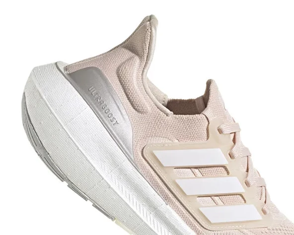 adidas Koşu Ayakkabısı Ultraboost Light W HQ8600 - Resim 4