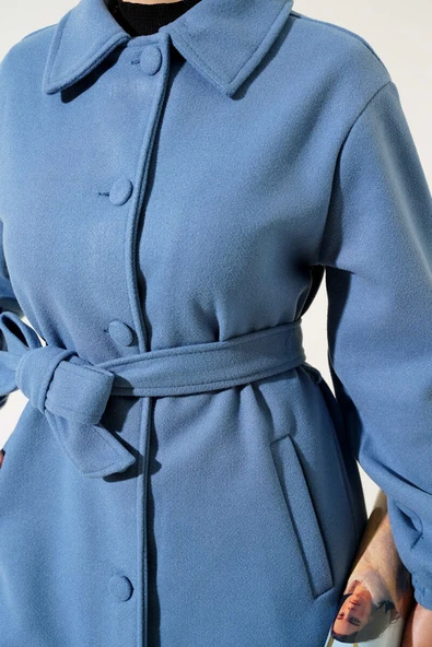 Önü Düğmeli Kuşaklı Kaşe Kaban İndigo - Resim 4