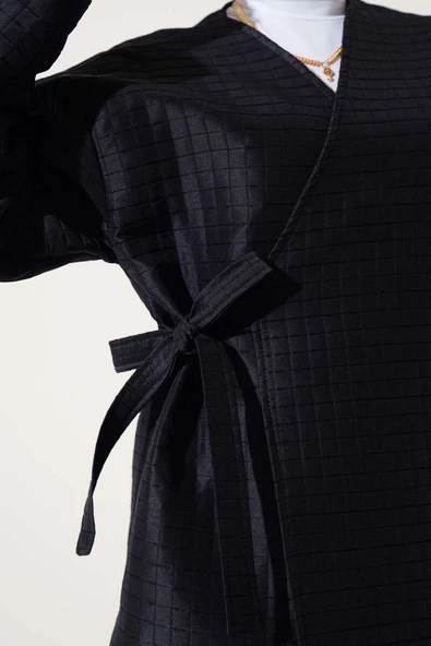 Yandan Bağlamalı Kapitone Kimono Siyah - Resim 4
