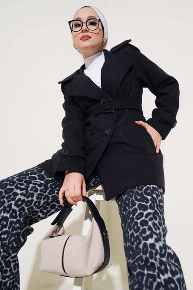 Omuz Apoletli Kısa Kaşe Kaban Antrasit ürün görseli 1