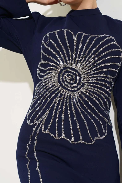 Çiçek Desen Taşlı Büyük Beden Elbise Lacivert - Resim 4