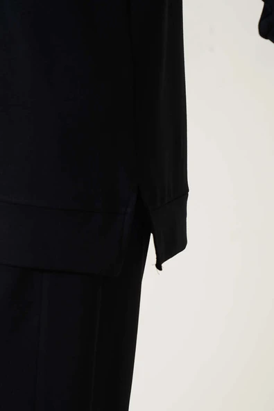 Yakası Çıtçıtlı İkili Takım Siyah - Resim 4