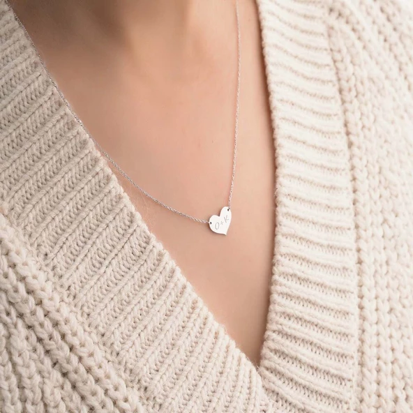 Kalp Plaka Altın Harf Kolye 14 Ayar Beyaz Altın - Resim 2