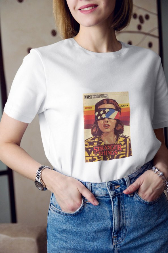 Stranger Things Eleven Baskılı Tişört Kadın Hediye Doğum Günü Hediyesi T-shirt