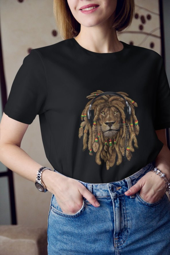 Rasta Yeleli Kulaklıklı Aslan Baskılı Tişört Kadın Hediye Doğum Günü Hediyesi - 3