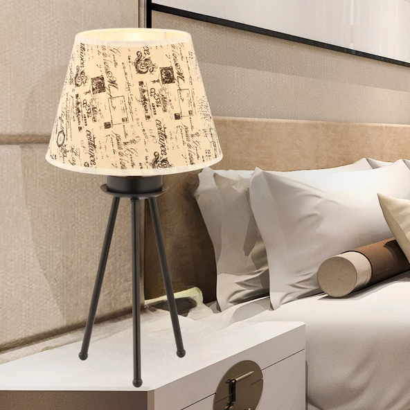 Apliqa Epona Desenli Şapkalı Siyah Modern Dekoratif Salon Abajur ürün görseli