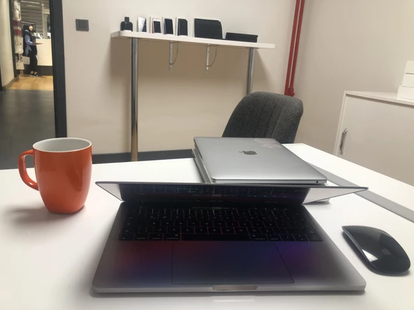 APPLE A1706 MACBOOK PRO 13 2017 İ5 8GB RAM 256GB SSD TOUCHBARLI - SIFIR AYARINDA , MAĞAZA GARANTİLİ - 5