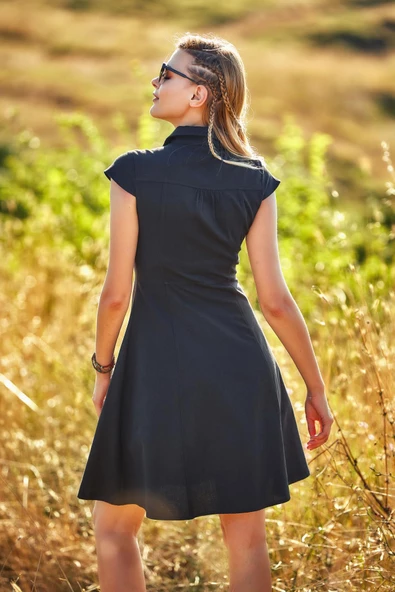 Gömlek Yaka Ön Düğmeli Kısa Kollu Kloş Elbise - 4