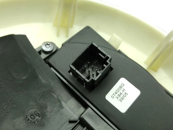 Megane 2 Otomatik Vites Tablası - Renault 8200112157 - Resim 4