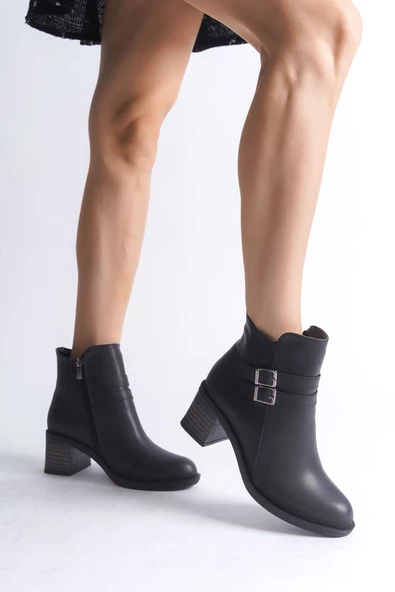 NOEMI Tokalı Fermuarlı Ortopedik Taban Suya ve Soğuğa Dayanıklı Topuklu Cilt Kadın Bot ST Siyah - 4