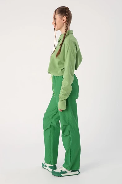 Yeşil-Paraşüt Kumaş Pile Detaylı Paçası Büzgülü Pantolon - 3