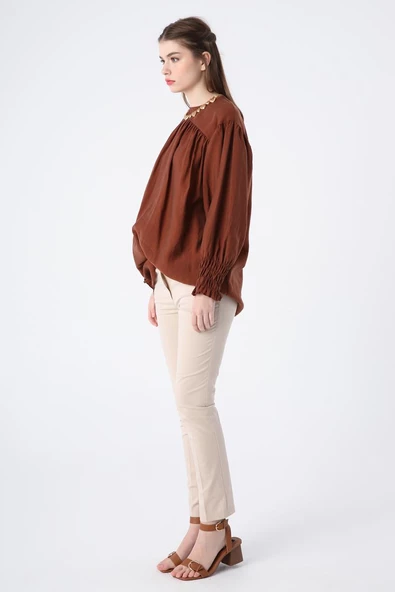 Taş-Pamuklu Ütü İzli Cepli Likralı Dar Paça Pantolon - Resim 3