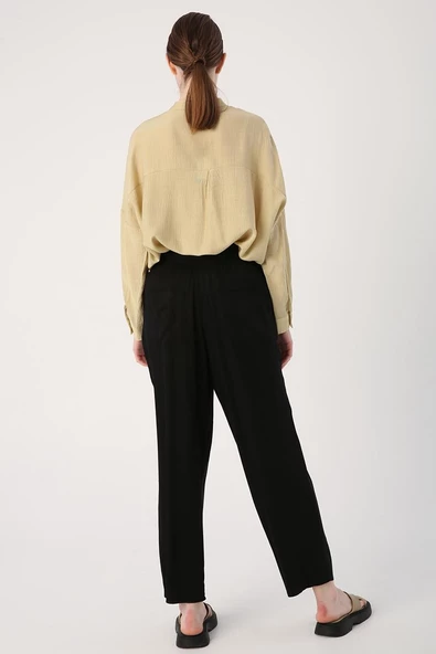 Siyah-Beli Lastikli Geniş Paça Pantolon - 4