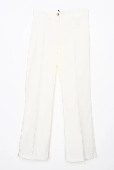 Kırık Beyaz-Pamuklu Ütü İzli Paçası Yırtmaçlı Likralı Bol Paça Pantolon - Resim 7