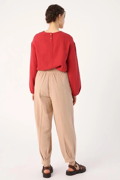 Koyu Bej-Pileli Paçası Düğme Detaylı Pantolon - Resim 4