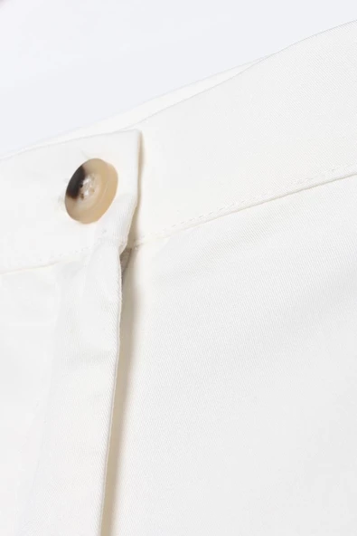 Kırık Beyaz-Pamuklu Ütü İzli Cepli Likralı Dar Paça Pantolon - Resim 5