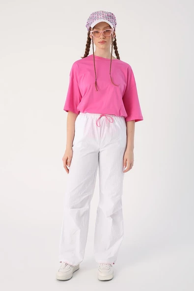 Beyaz-Paraşüt Kumaş Pile Detaylı Paçası Büzgülü Pantolon - Resim 2