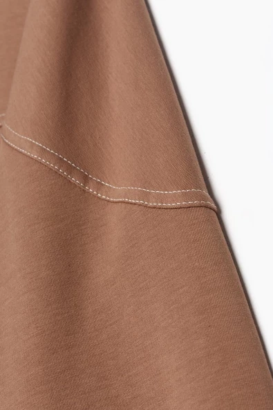 Kahve-Arkası Cepli Hakim Yaka Fermuarlı Likralı Ferace - Resim 7