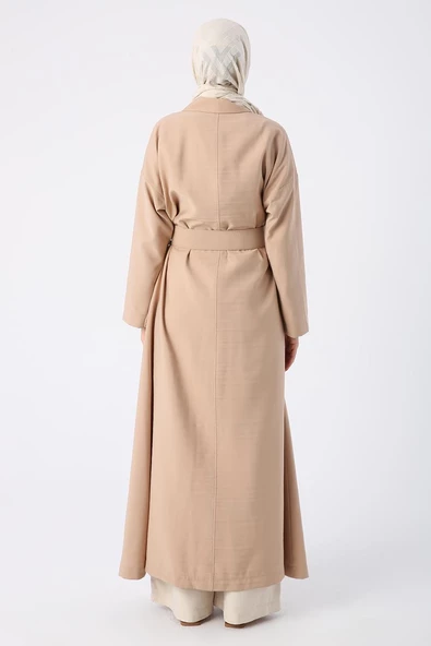 Sütlü Kahve01-Kemerli Ceket Yakalı Düğmeli Ferace - 4