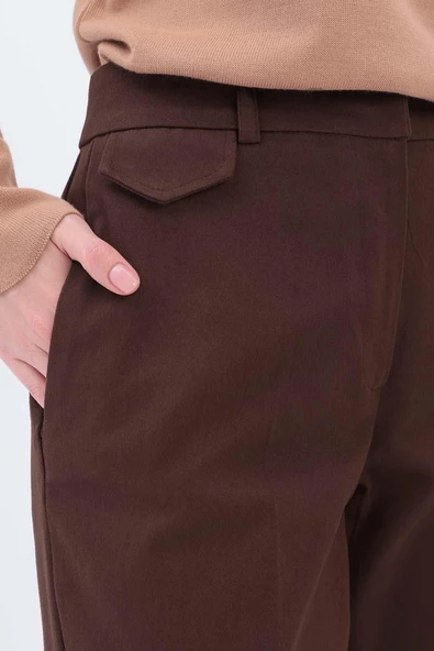 Kahve-Süs Cep Kapaklı Pensli Havuç Pantolon - Resim 5