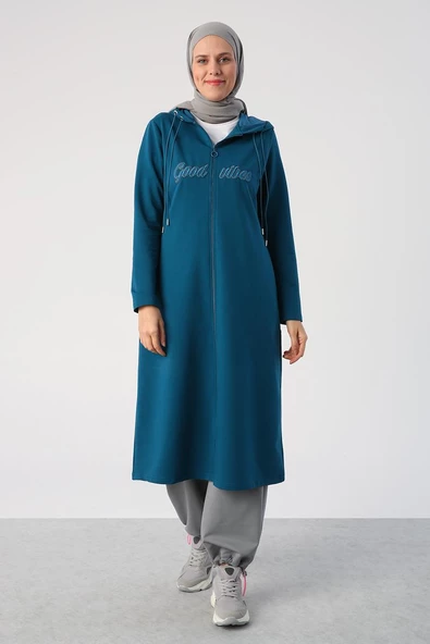 Açık Petrol-Aplike Nakışlı Çift Kordonlu Kapüşonlu Hırka - Resim 2